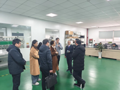 國網河南省電力公司計量中心領導蒞臨我司生產車間參觀考察